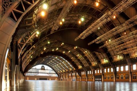 Central Hall Empty