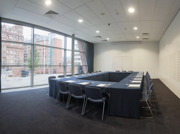 Central Meeting Room 4 - Boardroom