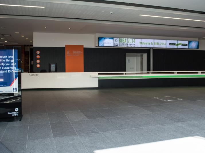 Charter foyer (registration desk)